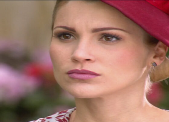 Cristina (Flávia Alessandra) em Alma Gêmea