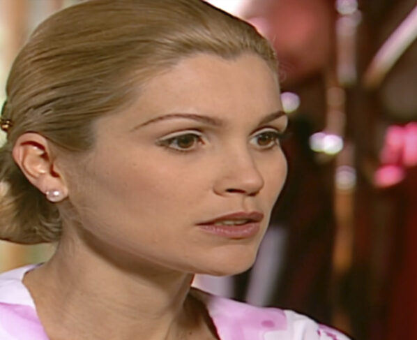 Cristina (Flávia Alessandra) em Alma Gêmea