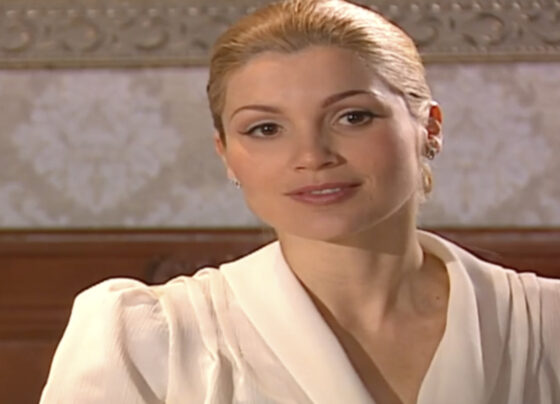 Cristina (Flávia Alessandra) em Alma Gêmea