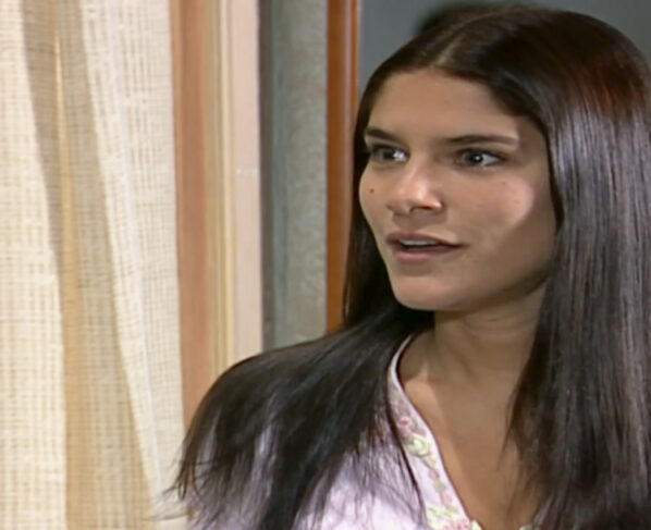 Serena (Priscila Fantin) em Alma Gêmea