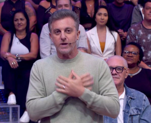 Luciano Huck no Domingão