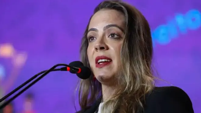 Marina Poniwas: “O controle dos ambientes digitais não pode ficar só a cargo dos pais”.