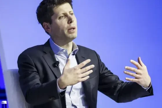 Sam Altman, um dos criadores do ChatGPT, é o dono da empresa que opera o projeto World ID.