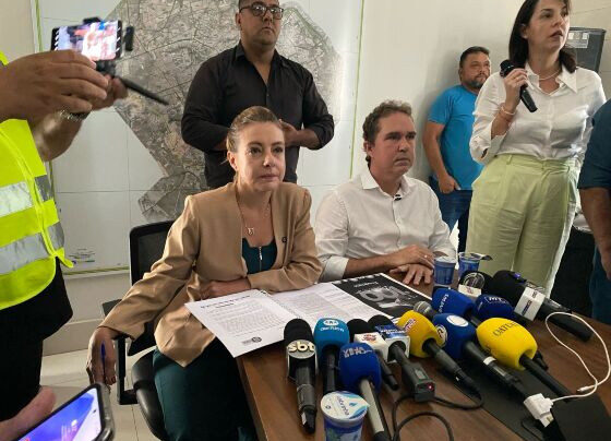 Ao lado do vice-prefeito, Moretti informou que cerca de R$ 60 milhões foram quitados até a primeira quinzena de março.