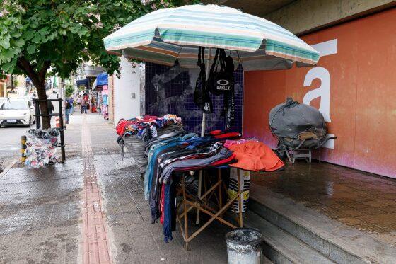 Após os 30 dias, quem ainda estiver no local terá a mercadoria recolhida.