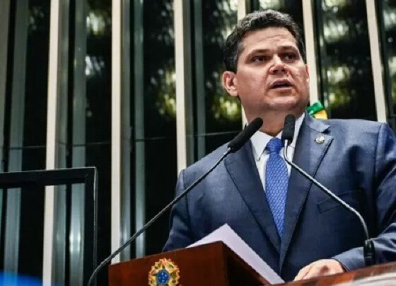 Caso o petista não se manifeste, caberá a Alcolumbre promulgar projeto.