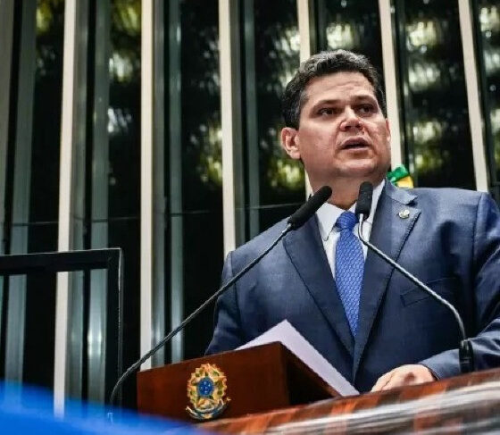 Caso o petista não se manifeste, caberá a Alcolumbre promulgar projeto.