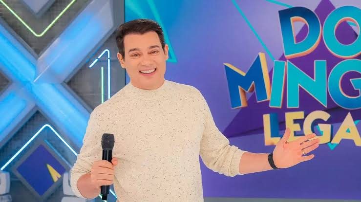 Celso Portiolli se destaca e lidera pesquisa inusitada na TV brasileira