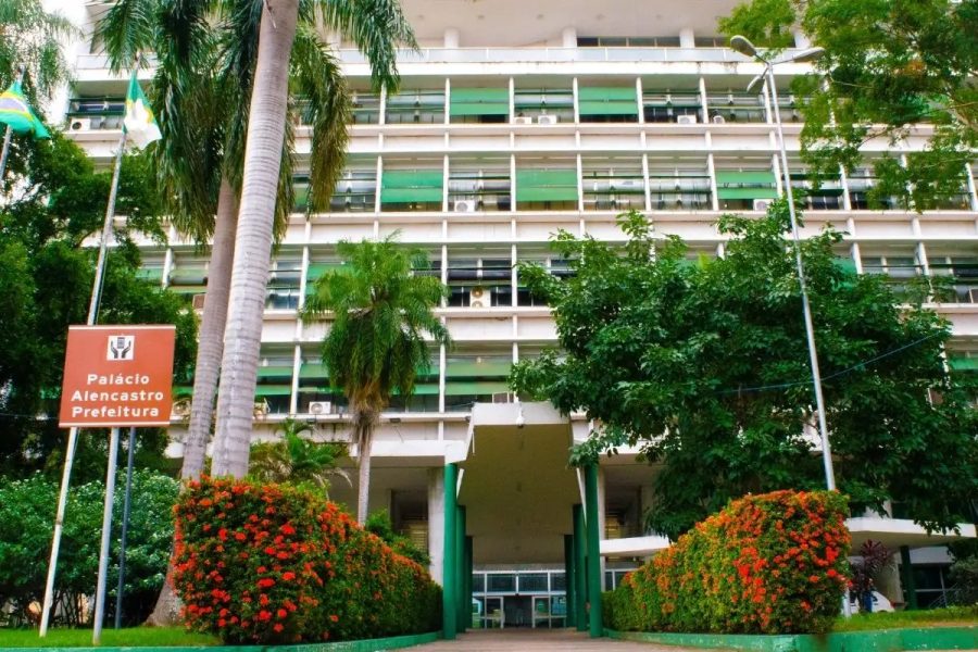 Cuiabá abre licitação de R$ 1,3 milhão para terceirizar 20 auxiliares administrativos