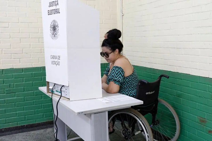 Como as mulheres conquistaram o voto e hoje dominam o eleitorado