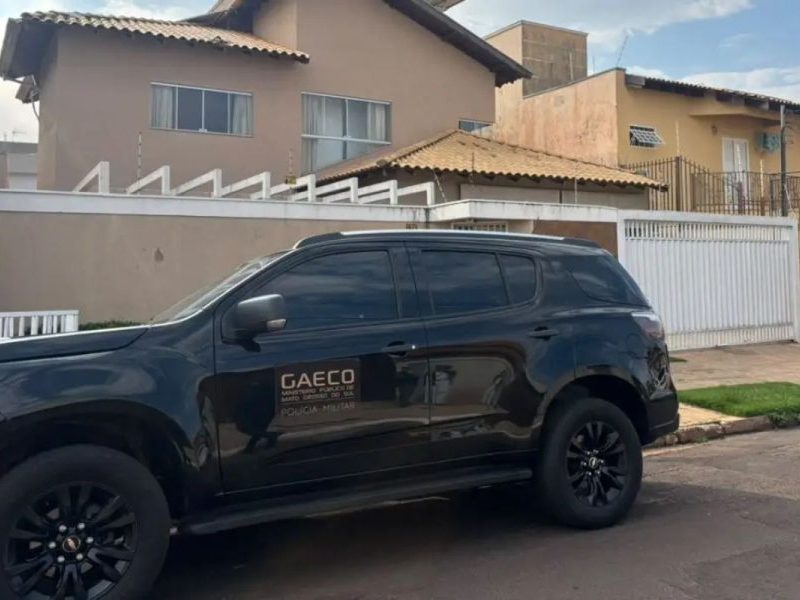 Advogado é preso por vazar informações de operação contra desvio de drogas em delegacia