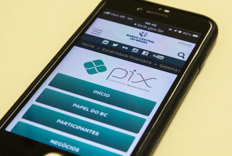 Bancos centrais do Brasil e da Europa avaliam interligar Pix com Tips