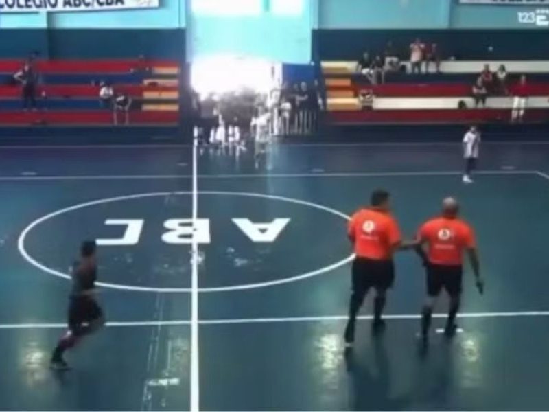Colégio e FEEMS se manifestam após árbitro sacar arma em campeonato sub-12