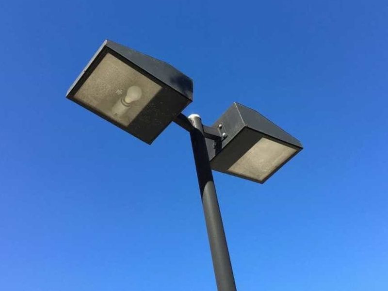 Decisão da Prefeitura de Cuiabá pode gerar cobrança de até 3 anos de iluminação para condomínios; entenda