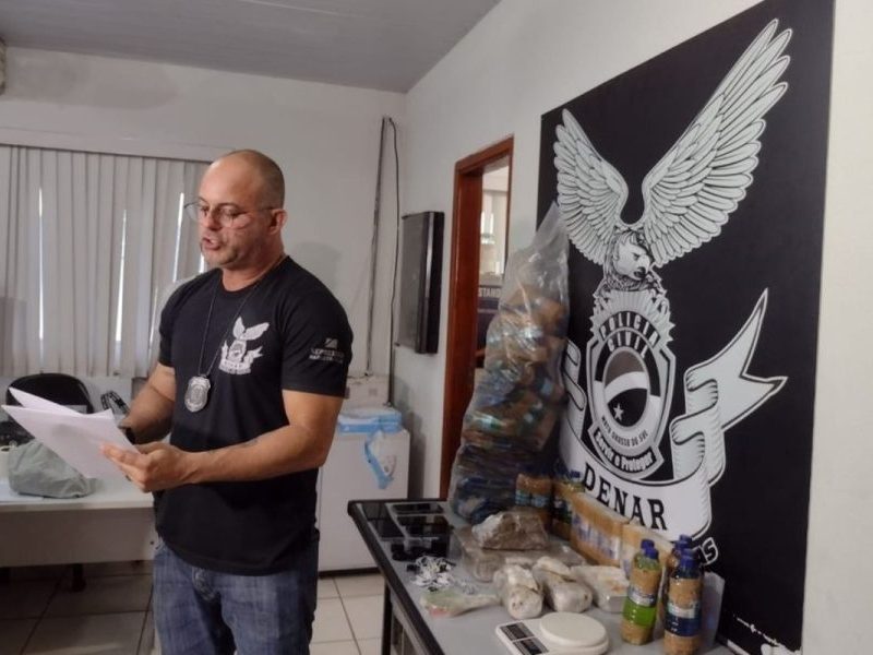 Delegado alvo de prisão na Operação Infiltrados se apresenta à Corregedoria
