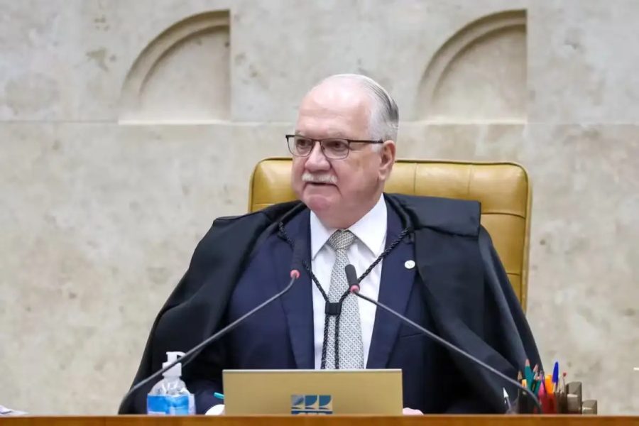 Prazo de 24 horas para retirada de sigilo em documentos do caso Master