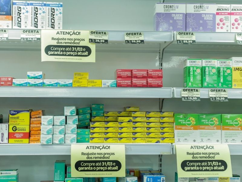 Falta de remédio no SUS poderá levar Prefeitura a buscar apoio de farmácias; entenda