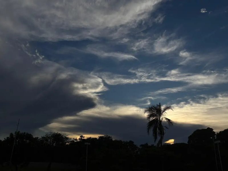 Frente fria traz temporais, ventania e derruba temperaturas em MS