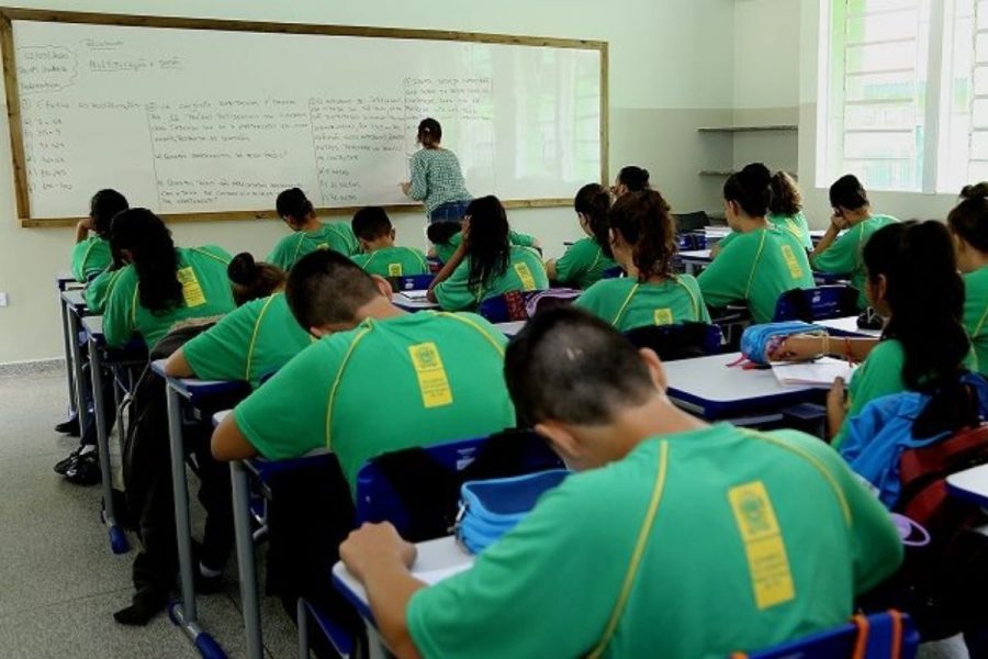 Secretaria de Educação alerta escolas para períodos de calor intenso em MS