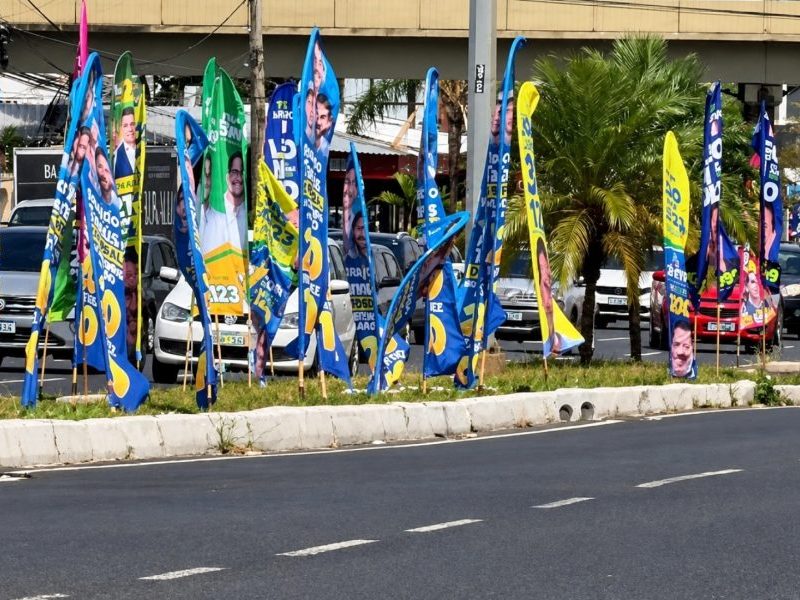 Vereadores barram projeto que libera publicidade de comércios nas ruas de Cuiabá