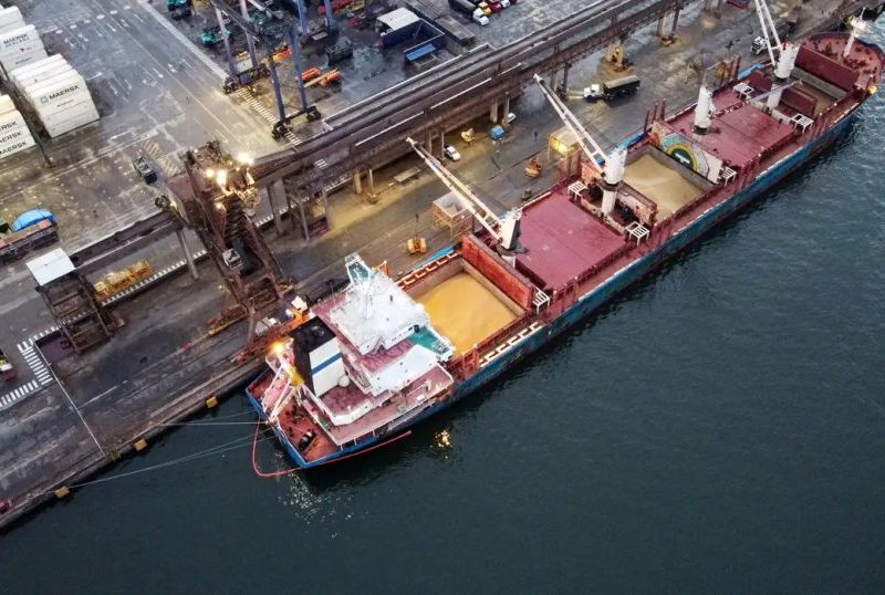 Brasil deve retomar a 8ª posição econômica global em 2027, diz FMI