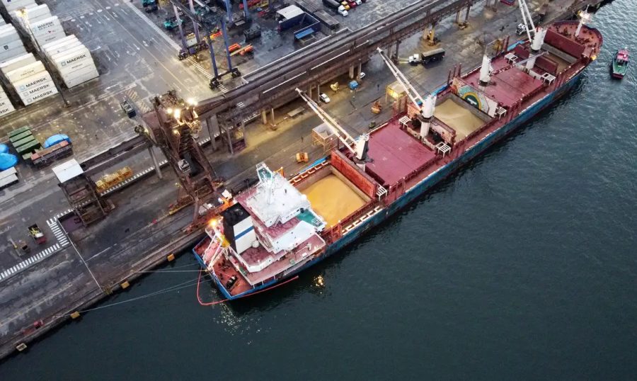Brasil deve voltar a ser 8ª maior economia do mundo em 2027, prevê FMI
