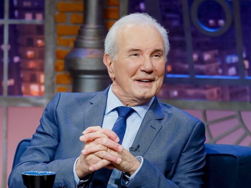 Celso Freitas confirma fim da carreira na TV após 56 anos e deixar o SBT News após 11 meses