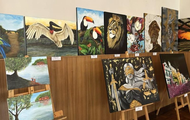 Exposição de Arte no Cine Teatro Cuiabá Valoriza Talentos Sociais
