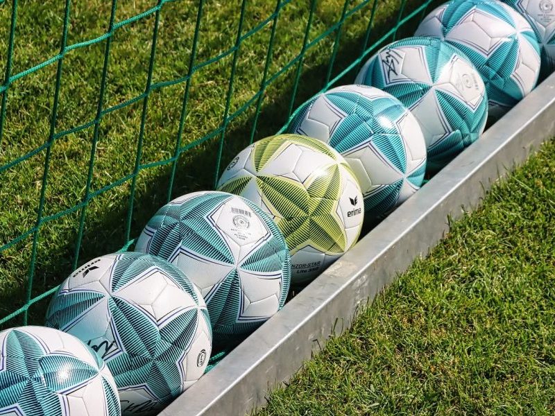 Agenda de jogos deste domingo: futebol nacional e internacional em destaque