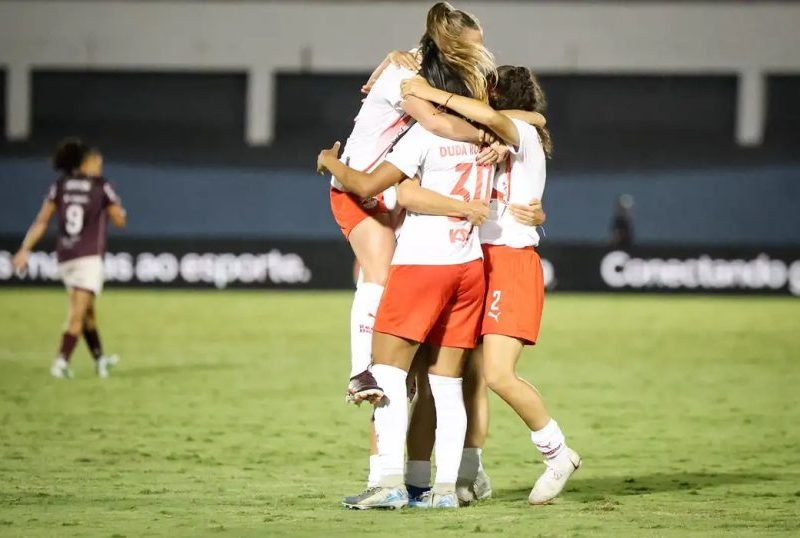 Bragantino vence Ferroviária e sai na frente nas quartas da Copa do Brasil