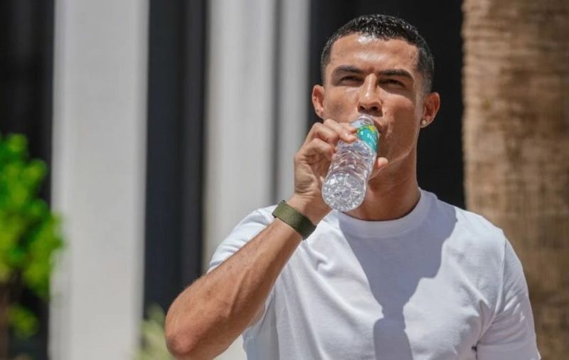 Cristiano Ronaldo investe R$ 112 milhões em fábrica de água mineral em Portugal
