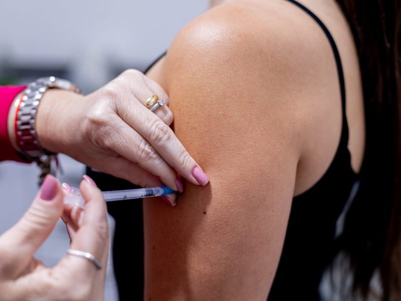 Cuiabá disponibiliza vacina tríplice viral em todas as USFs