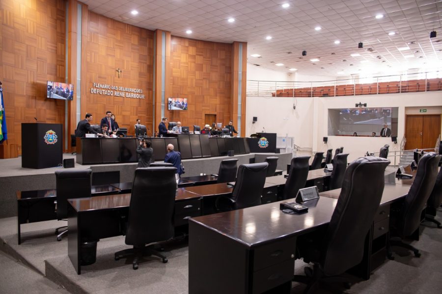Deputados aprovam empréstimo de R$ 1,5 bilhão pedido por Pivetta em 1ª votação após acordo sobre moradias