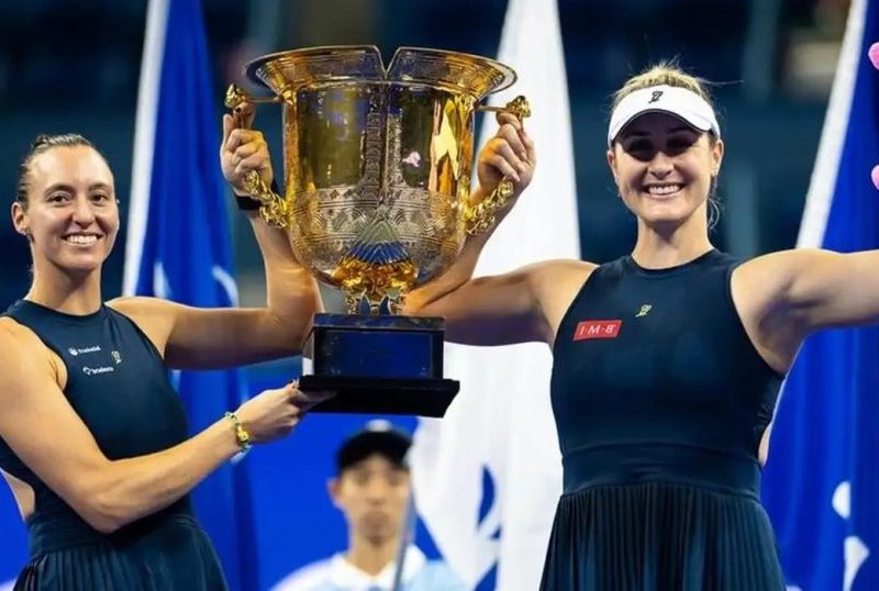 Luisa Stefani e Gabriela Dabrowski vencem WTA 1000 de Pequim