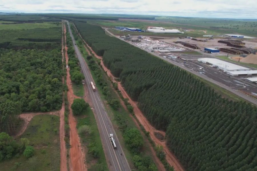 Duplicação da BR-262 e pedágio da Rota da Celulose começam em 2027
