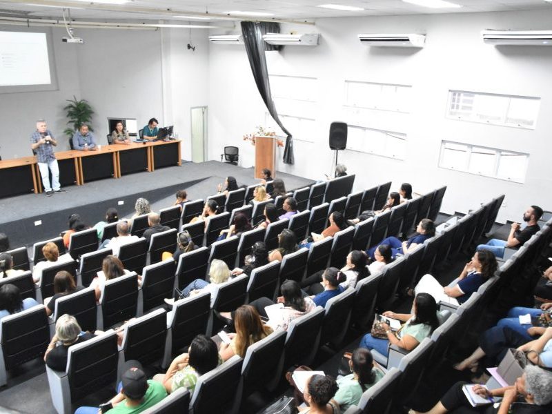 Capacitação em Cuiabá melhora gestão financeira nas escolas