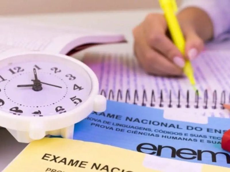 Dicas essenciais de professores para o Enem 2026: Linguagens e mais