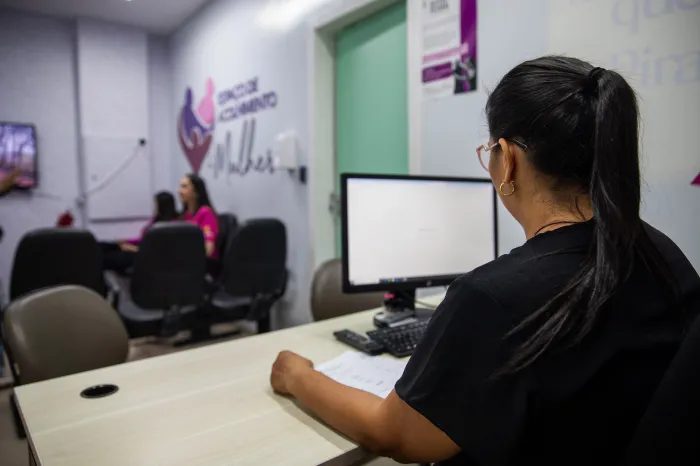 Espaço de Acolhimento à Mulher do HMC garante sigilo e amparo às vítimas de violência