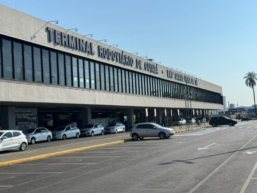 Feriado de Nossa Senhora Aparecida deve levar 20 mil passageiros ao terminal rodoviário de Cuiabá