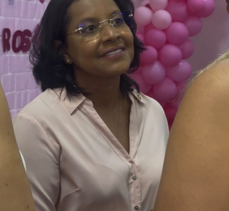 Gisela Simona defende cuidado permanente com a saúde da mulher e ampliação de exames