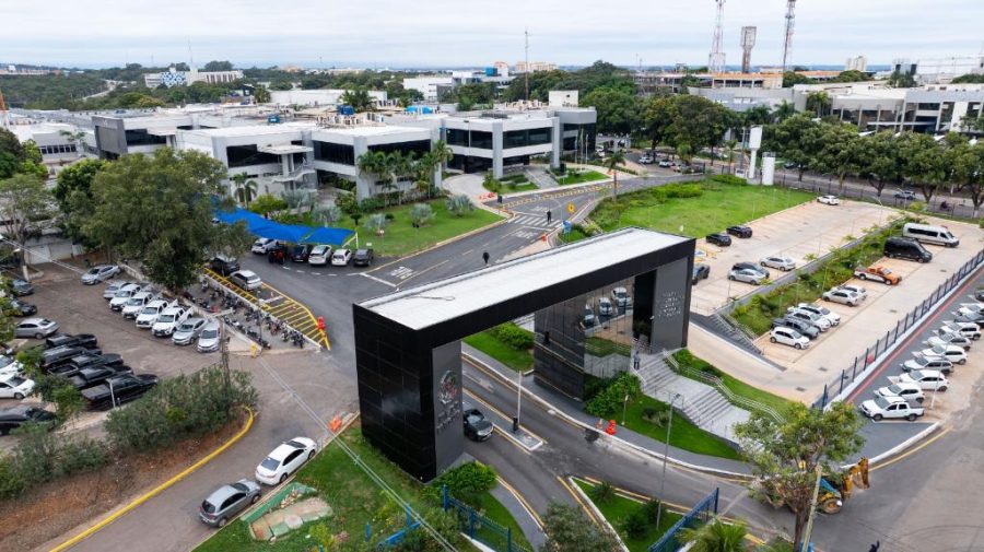 Governo de MT paga R$ 815,8 milhões em salários e antecipa crédito no Dia do Servidor Público
