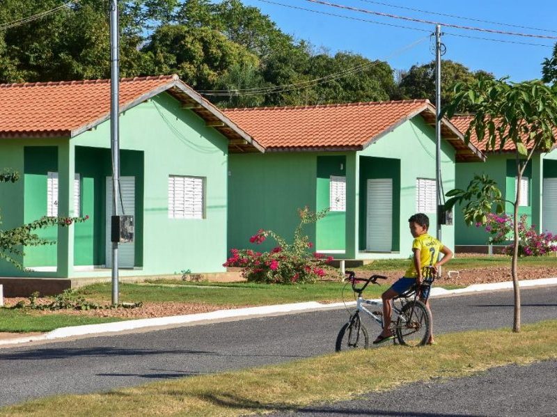 Mato Grosso tem a 2ª menor proporção de famílias abaixo da linha da pobreza no Brasil