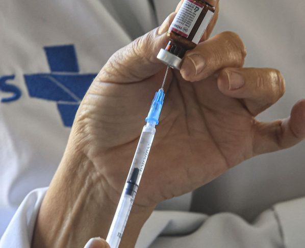 Vacinação contra meningite: quatro cidades do Rio oferecem doses gratuitas