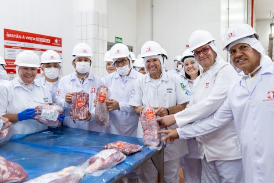 Nordeste faz primeira exportação de carne bovina para a China