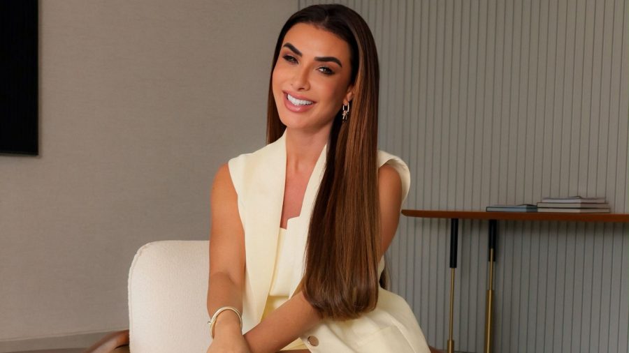 O império de Nicole Bahls: apresentadora investe em apartamento, garante novo refúgio e expande imóveis no Rio