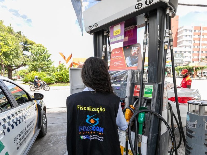 Procon apura alta nos preços dos combustíveis em Cuiabá e dá continuidade à fiscalização em 52 postos