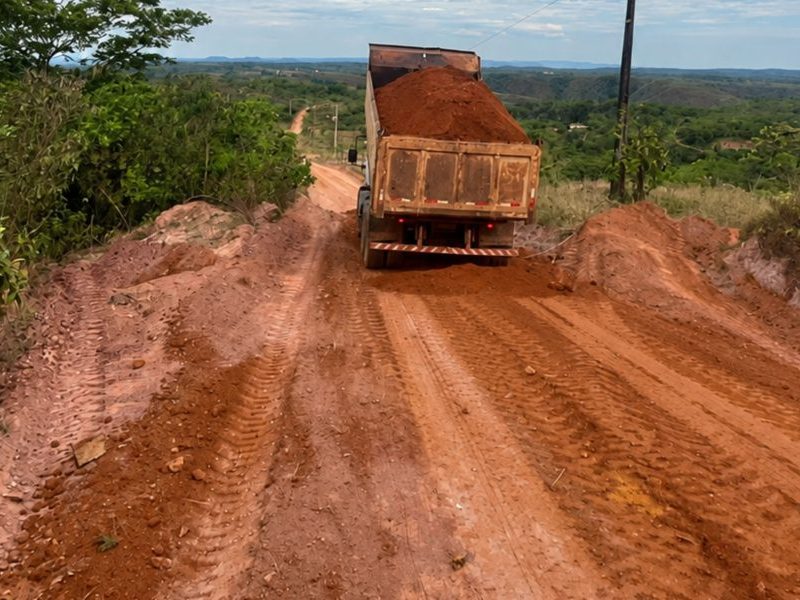 Estradas recuperadas beneficiam 69 famílias na zona rural de Cuiabá