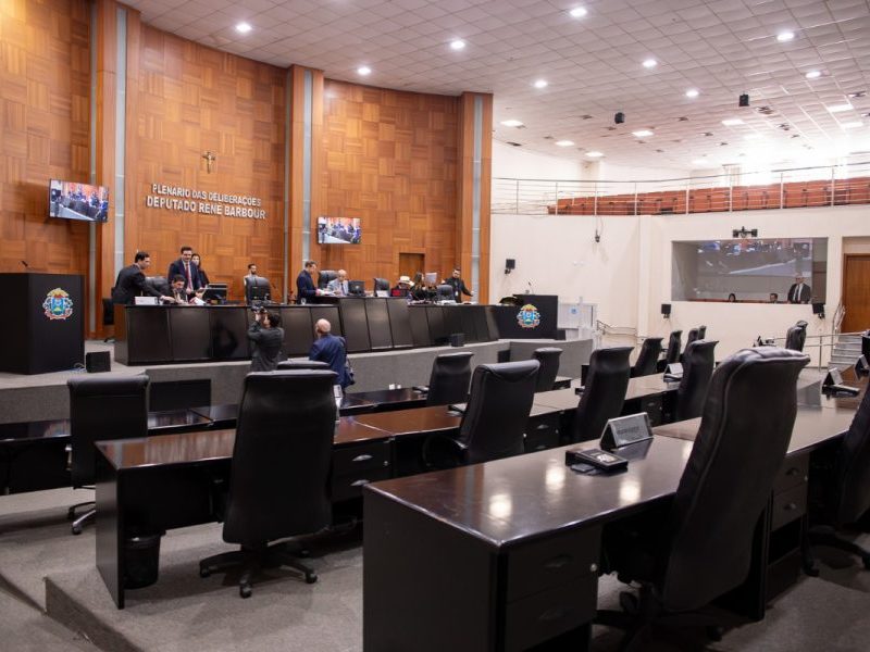 ALMT: Nova Assembleia é composta majoritariamente por homens brancos