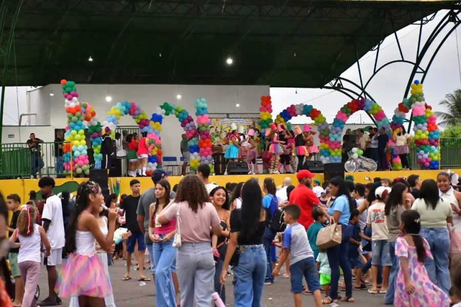 Tarde da Alegria reuniu crianças e famílias em celebração ao Dia das Crianças em Nova Olímpia