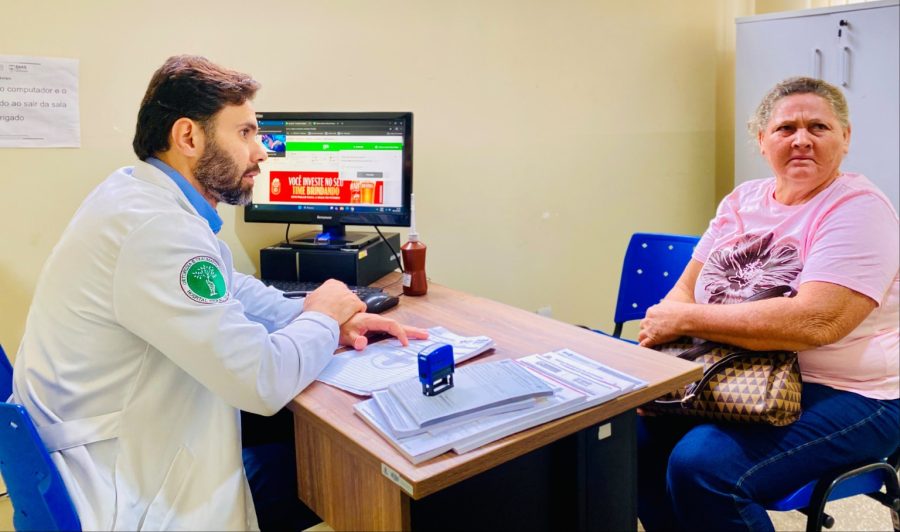 UBS realiza atendimento com médico ortopedista mediante regulação e agendamento prévio